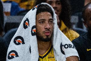 NBA开季就遭遇伤病潮 腿筋/跟腱/脚踝伤为主 华子小卡杰伦威在列